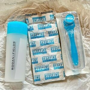 Rodan + Fields Skincare Set New retired Amp MD with 16 cleansing tablets